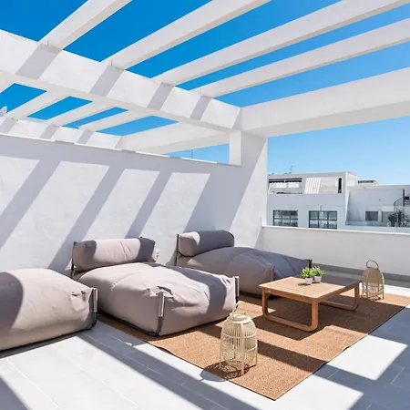 Casa Isa - Luxury Penthouse Seaview Apartment *